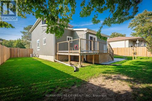 276 Marsh Line, Dutton/Dunwich (Dutton), ON - Outdoor With Deck Patio Veranda