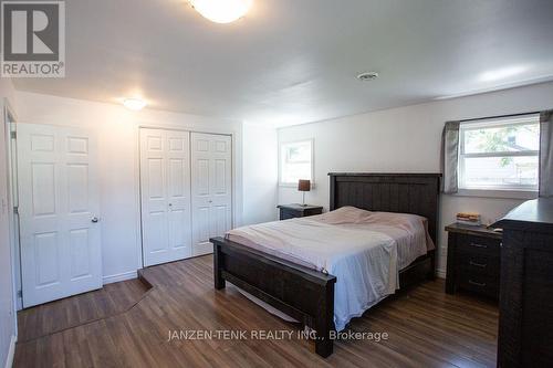 10 3Rd Concession Ntr Road, Tillsonburg, ON - Indoor Photo Showing Bedroom