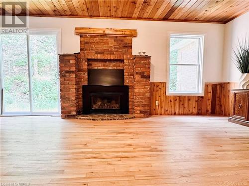 5797 Highway 17 E, Mattawa, ON - Indoor Photo Showing Living Room With Fireplace