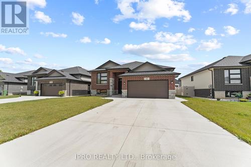 22 Kingsbridge Drive, Amherstburg, ON - Outdoor With Facade