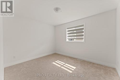 22 Kingsbridge Drive, Amherstburg, ON - Indoor Photo Showing Other Room