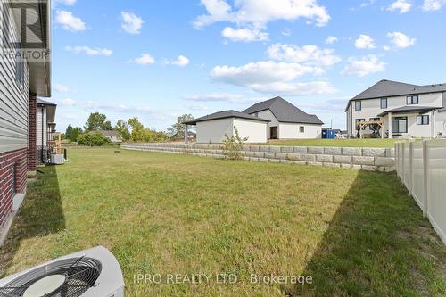 22 Kingsbridge Drive, Amherstburg, ON - Outdoor