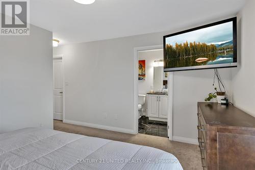 307 Billington Close, Peterborough (Northcrest), ON - Indoor Photo Showing Bedroom