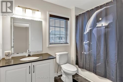 307 Billington Close, Peterborough (Northcrest), ON - Indoor Photo Showing Bathroom