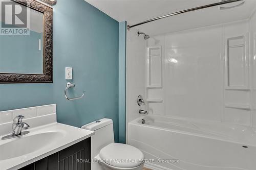 53 Edgewater Boulevard, Peterborough (Ashburnham), ON - Indoor Photo Showing Bathroom