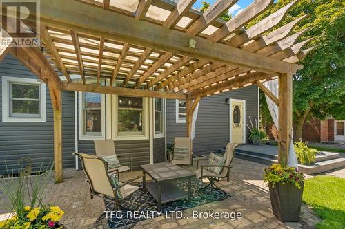 40 1/2 Riverview Road, Kawartha Lakes (Lindsay), ON - Outdoor