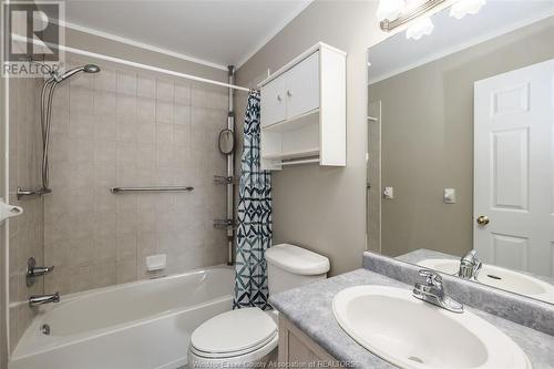 4500 Ypres Unit# 306, Windsor, ON - Indoor Photo Showing Bathroom