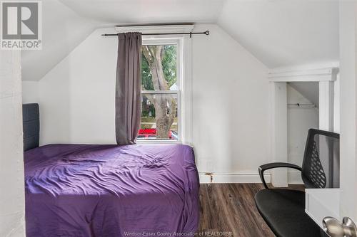 375 Bridge Avenue, Windsor, ON - Indoor Photo Showing Bedroom