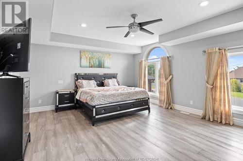 1072 South Pacific, Windsor, ON - Indoor Photo Showing Bedroom