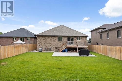 1072 South Pacific, Windsor, ON - Outdoor With Backyard