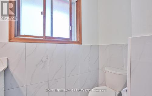 6 Glenmurray Court S, Hamilton (Red Hill), ON - Indoor Photo Showing Bathroom