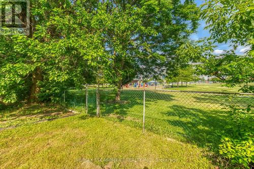 21 Weir Street S, Hamilton (Bartonville), ON - Outdoor