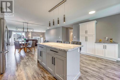 4095 Ernest Street, Petrolia, ON - Indoor Photo Showing Kitchen