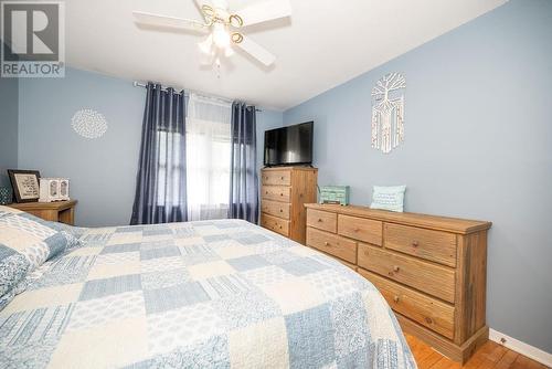 42 Rutherford Avenue, Deep River, ON - Indoor Photo Showing Bedroom