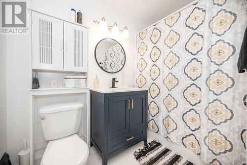 42 Rutherford Avenue, Deep River, ON - Indoor Photo Showing Bathroom