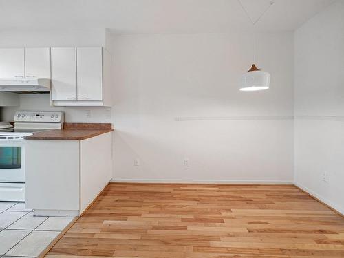 Salle Ã  manger - 540 Rue De La Métairie, Montréal (Verdun/Île-Des-Soeurs), QC - Indoor Photo Showing Kitchen