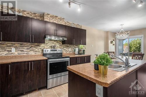 Kitchen With Lots Of Countr Space - 1831 Arrowgrass Way, Ottawa, ON - Indoor Photo Showing Kitchen With Upgraded Kitchen