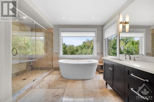 148 Beach Heights, Ottawa, ON - Indoor Photo Showing Bathroom