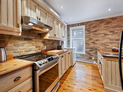 Kitchen - 2020Z  - 2022Z Av. D'Orléans, Montréal (Mercier/Hochelaga-Maisonneuve), QC - Indoor Photo Showing Kitchen With Double Sink