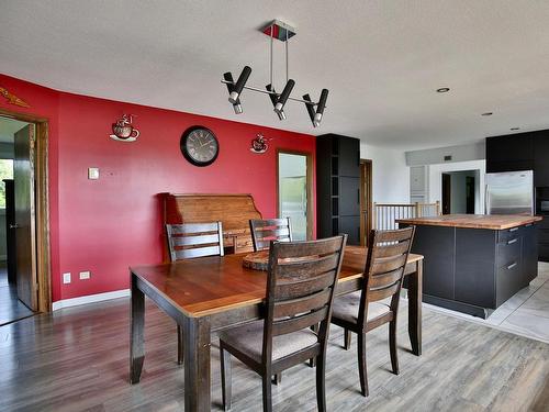 Salle Ã  manger - 260 Route Yamaska, Saint-Hugues, QC - Indoor Photo Showing Dining Room