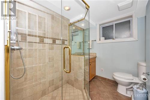 1335 Hanbury Street, Ottawa, ON - Indoor Photo Showing Bathroom