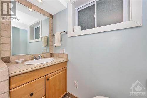 1335 Hanbury Street, Ottawa, ON - Indoor Photo Showing Bathroom