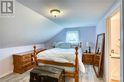 4237 Watson'S Corners Road, Lanark Highlands, ON - Indoor Photo Showing Bedroom