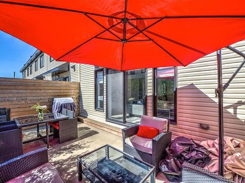 Patio - 646 Rue Papineau, Boisbriand, QC 