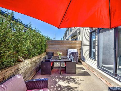 Patio - 646 Rue Papineau, Boisbriand, QC 