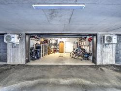 Garage - 