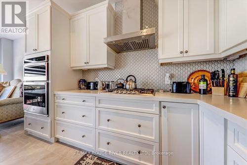 95 Bremner Street, Whitby, ON - Indoor Photo Showing Kitchen