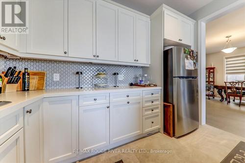 95 Bremner Street, Whitby (Rolling Acres), ON - Indoor Photo Showing Kitchen