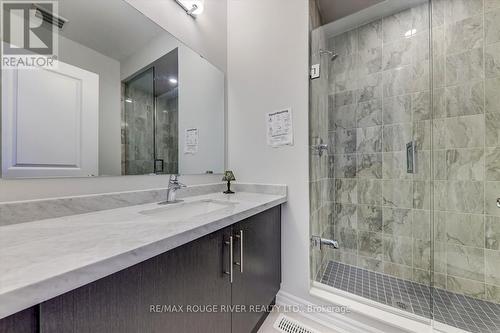 95 Bremner Street, Whitby, ON - Indoor Photo Showing Bathroom