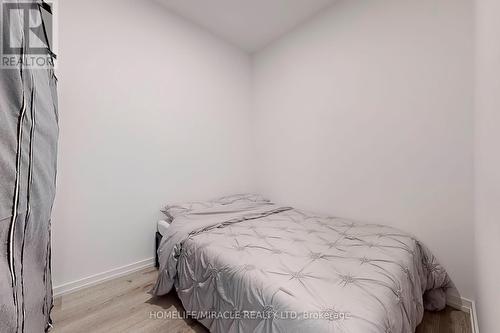 4105 - 7890 Jane Street, Vaughan, ON - Indoor Photo Showing Bedroom