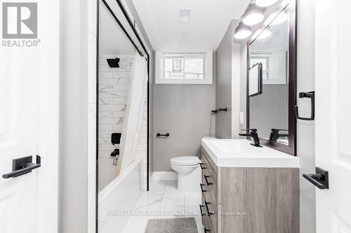 30 Livia Herman Way, Barrie, ON - Indoor Photo Showing Bathroom