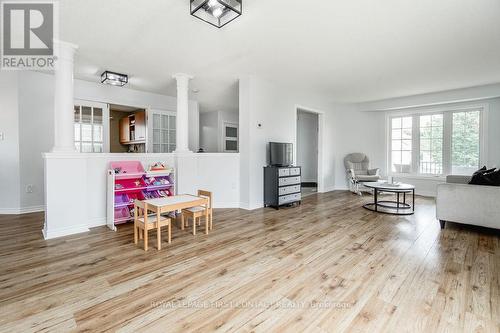 30 Livia Herman Way, Barrie, ON - Indoor Photo Showing Living Room