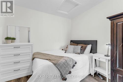 8 - 1222 Rose Way, Milton (Cobban), ON - Indoor Photo Showing Bedroom