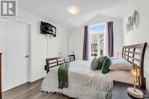 8 - 1222 Rose Way, Milton (Cobban), ON - Indoor Photo Showing Bedroom