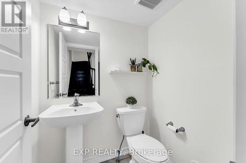 8 - 1222 Rose Way, Milton (Cobban), ON - Indoor Photo Showing Bathroom