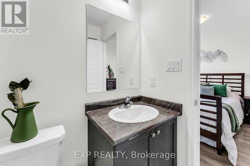 8 - 1222 Rose Way, Milton (Cobban), ON - Indoor Photo Showing Bathroom