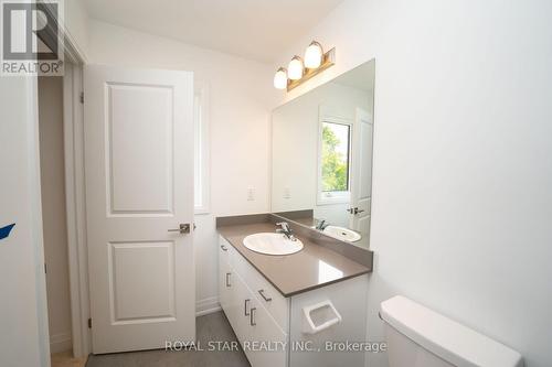 62 Windtree Way, Halton Hills, ON - Indoor Photo Showing Bathroom