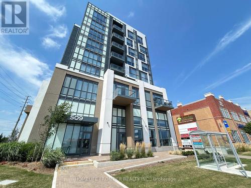 807 - 509 Dundas Street W, Oakville, ON - Outdoor With Facade