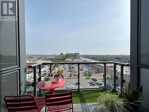 807 - 509 Dundas Street W, Oakville, ON - Outdoor With View