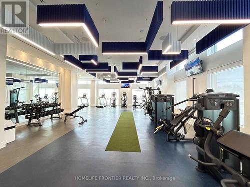 807 - 509 Dundas Street W, Oakville, ON - Indoor Photo Showing Gym Room