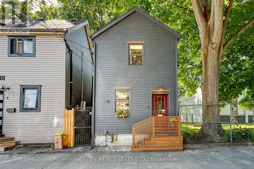 6 O'Hara Place, Toronto (Roncesvalles), ON - Outdoor