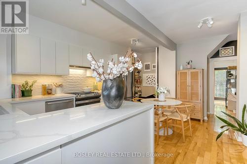 6 O'Hara Place, Toronto (Roncesvalles), ON - Indoor Photo Showing Kitchen