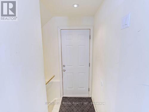 238 Fair Street, Hamilton (Meadowlands), ON - Indoor Photo Showing Other Room