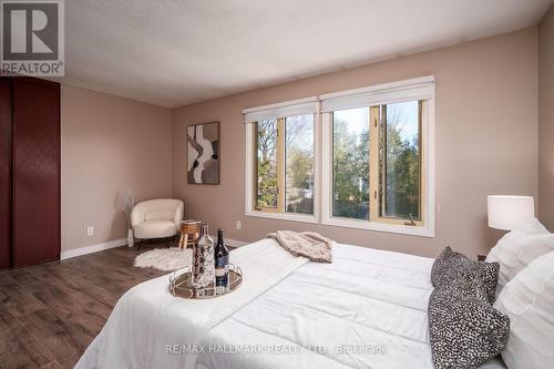 583 Elliott Crescent, Milton (Dorset Park), ON - Indoor Photo Showing Bedroom