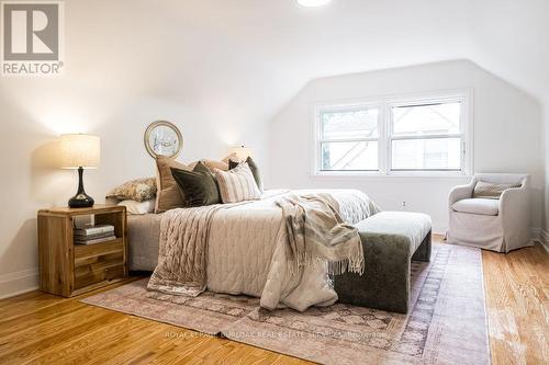 299 Merle Avenue, Burlington (Lasalle), ON - Indoor Photo Showing Bedroom