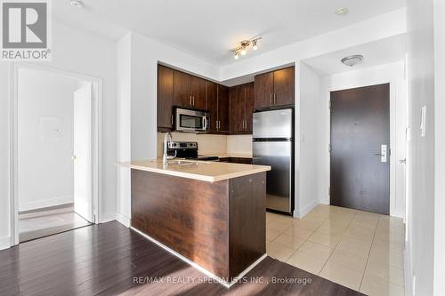 3108 - 50 Absolute Avenue, Mississauga (City Centre), ON - Indoor Photo Showing Kitchen